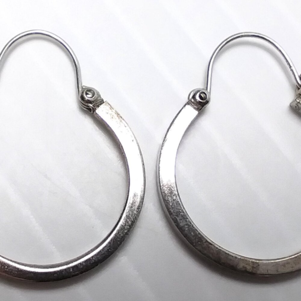14K White Gold Earwire W/ Sterling Silver Hoop Earrings